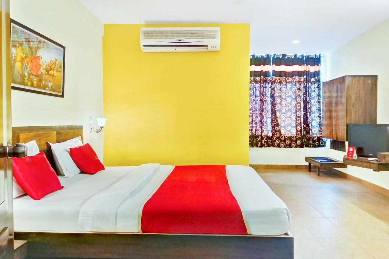 Alojamento Oyo 10884 Pavana Residency Bangalore