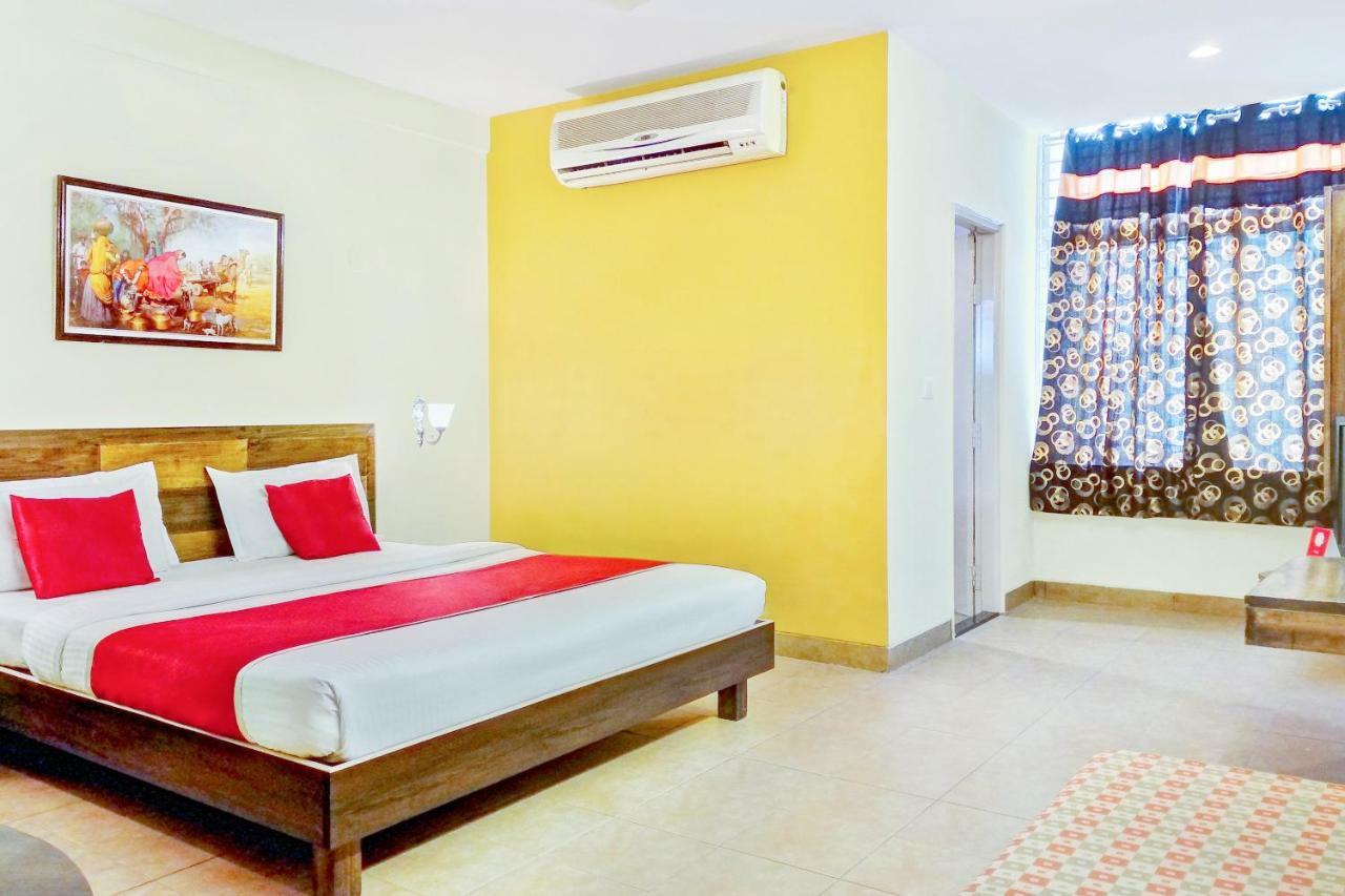 Oyo 10884 Pavana Residency *