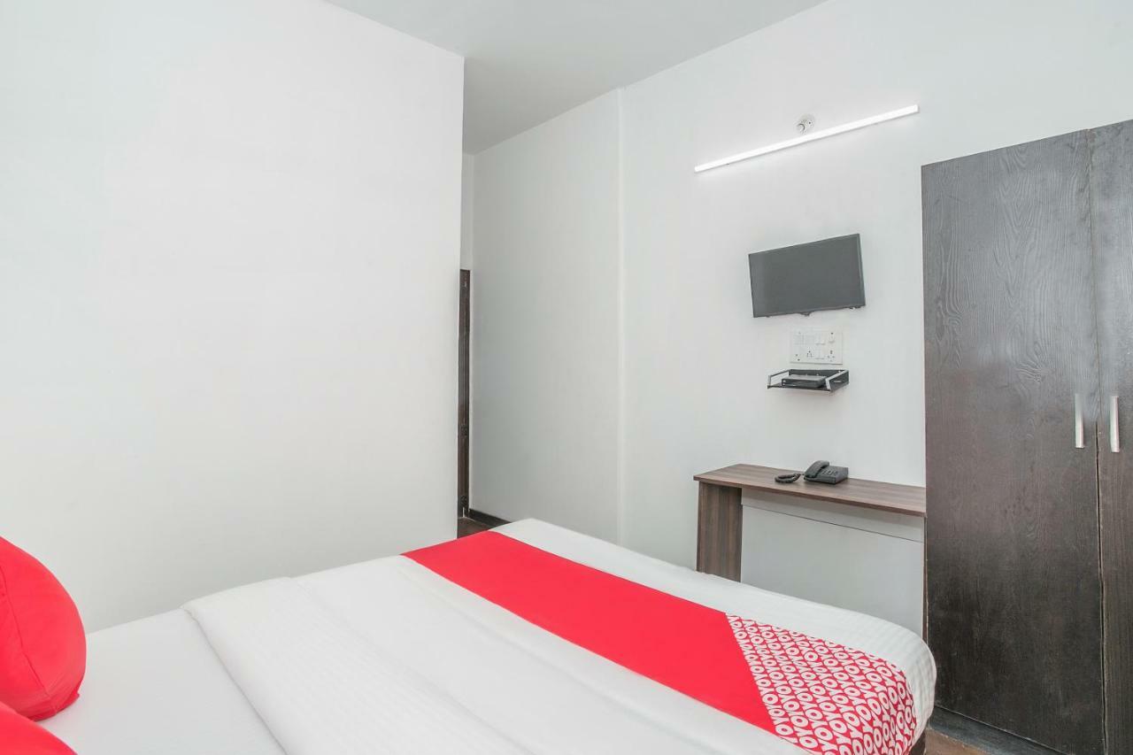 Hotel Oyo 13934 Shri Krishna Hometel