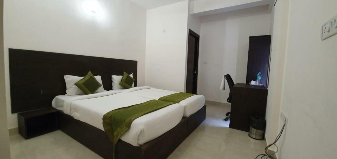 Daffodil Delight - Manyata Tech Park Hotel 3*