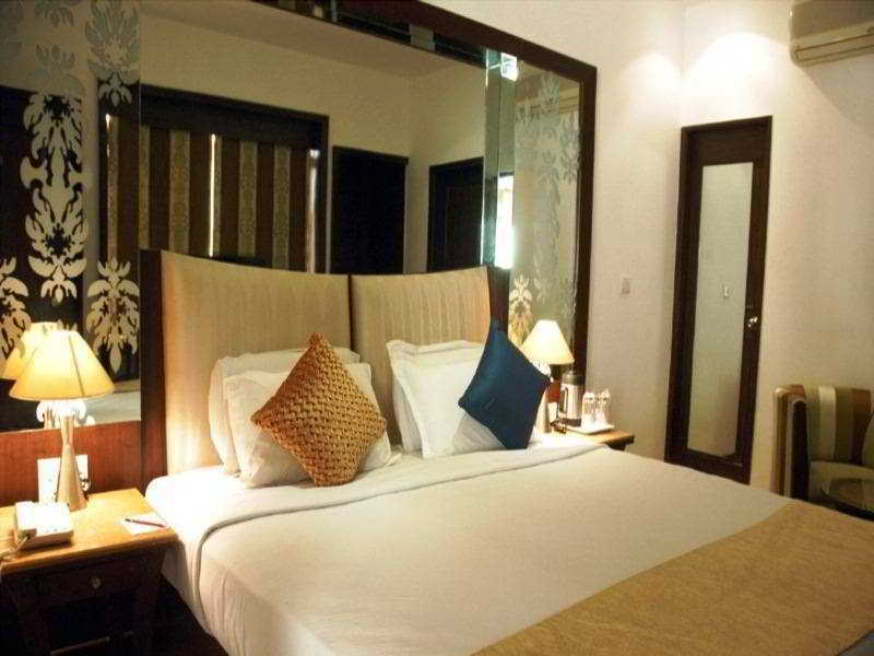 Vt Paradise 2* Bangalore