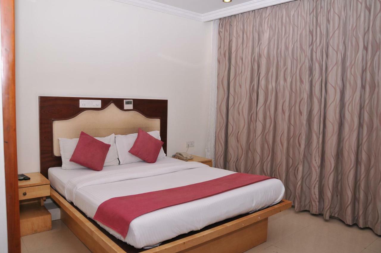Hotel Meenal 3*