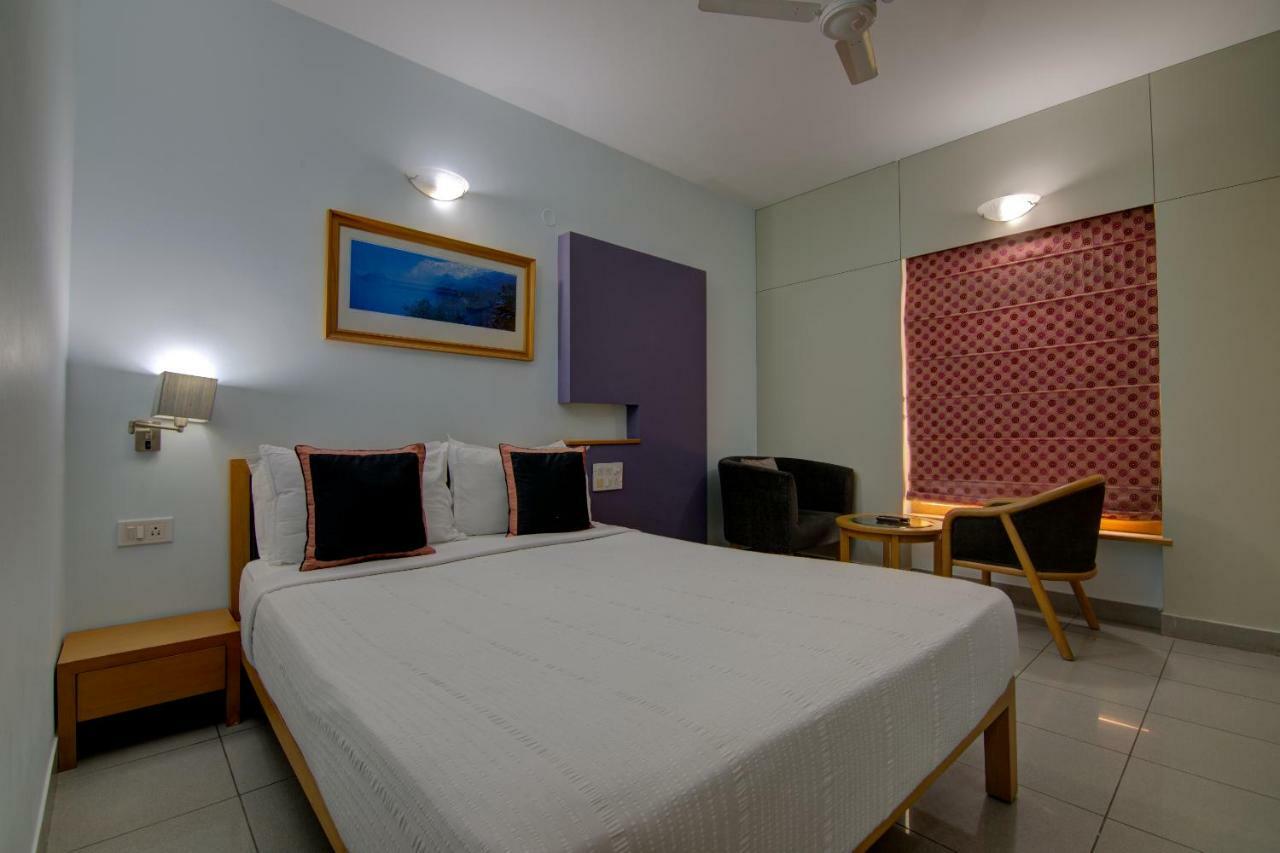 Tristar Serviced Apartamento *