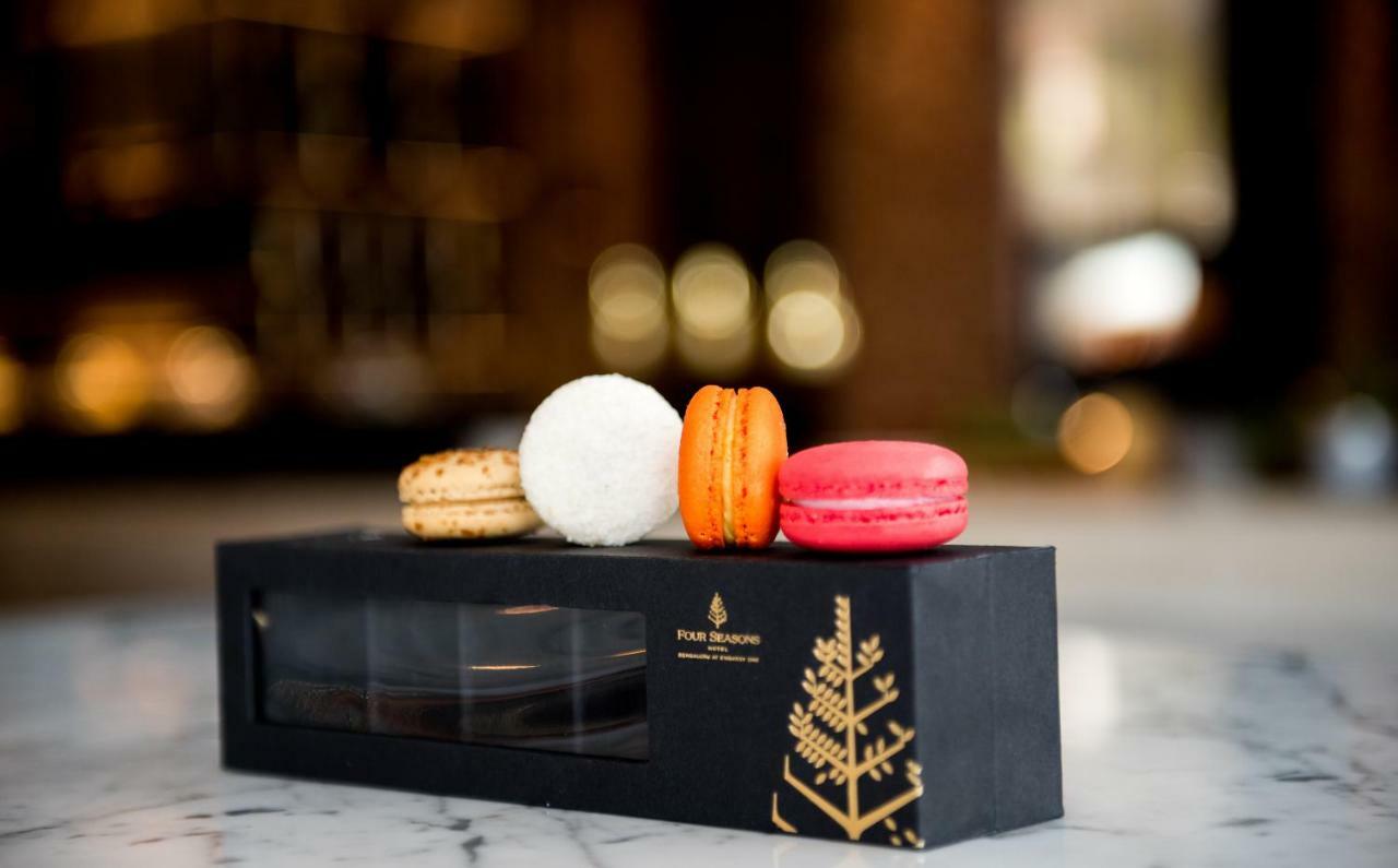 Four Seasons At Embassy One 5*