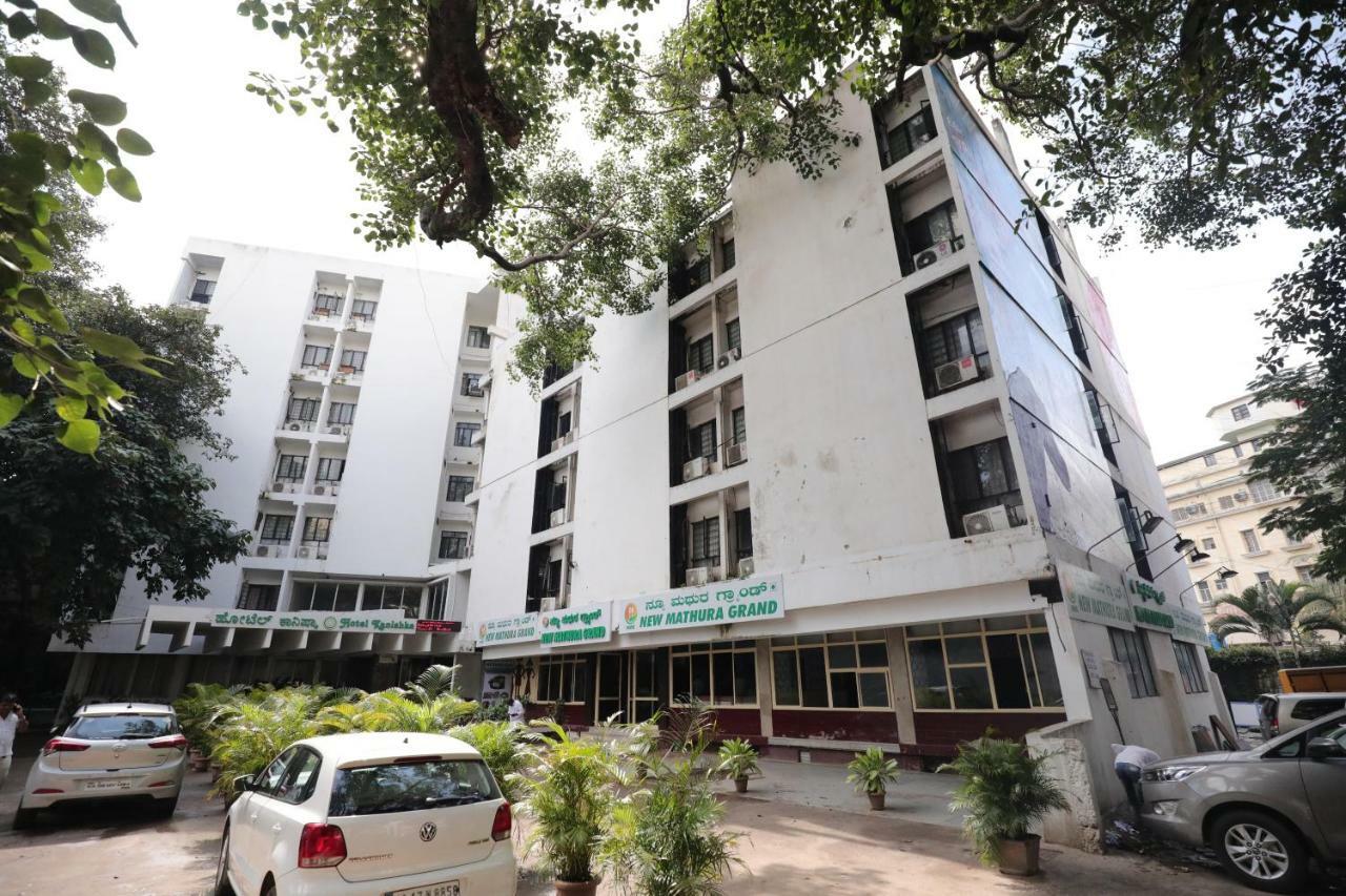 Oyo 10534 Kanishka Hotel Bangalore