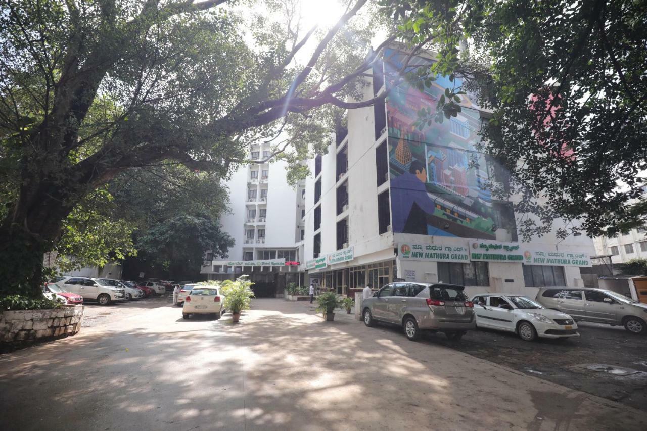 Hotel Oyo 10534 Kanishka Bangalore