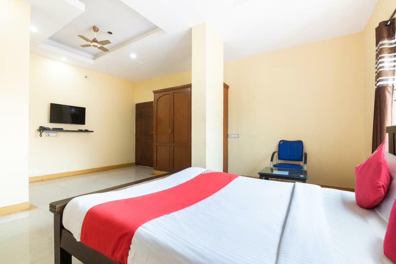 Oyo 12261 Victorian Comforts Bangalore