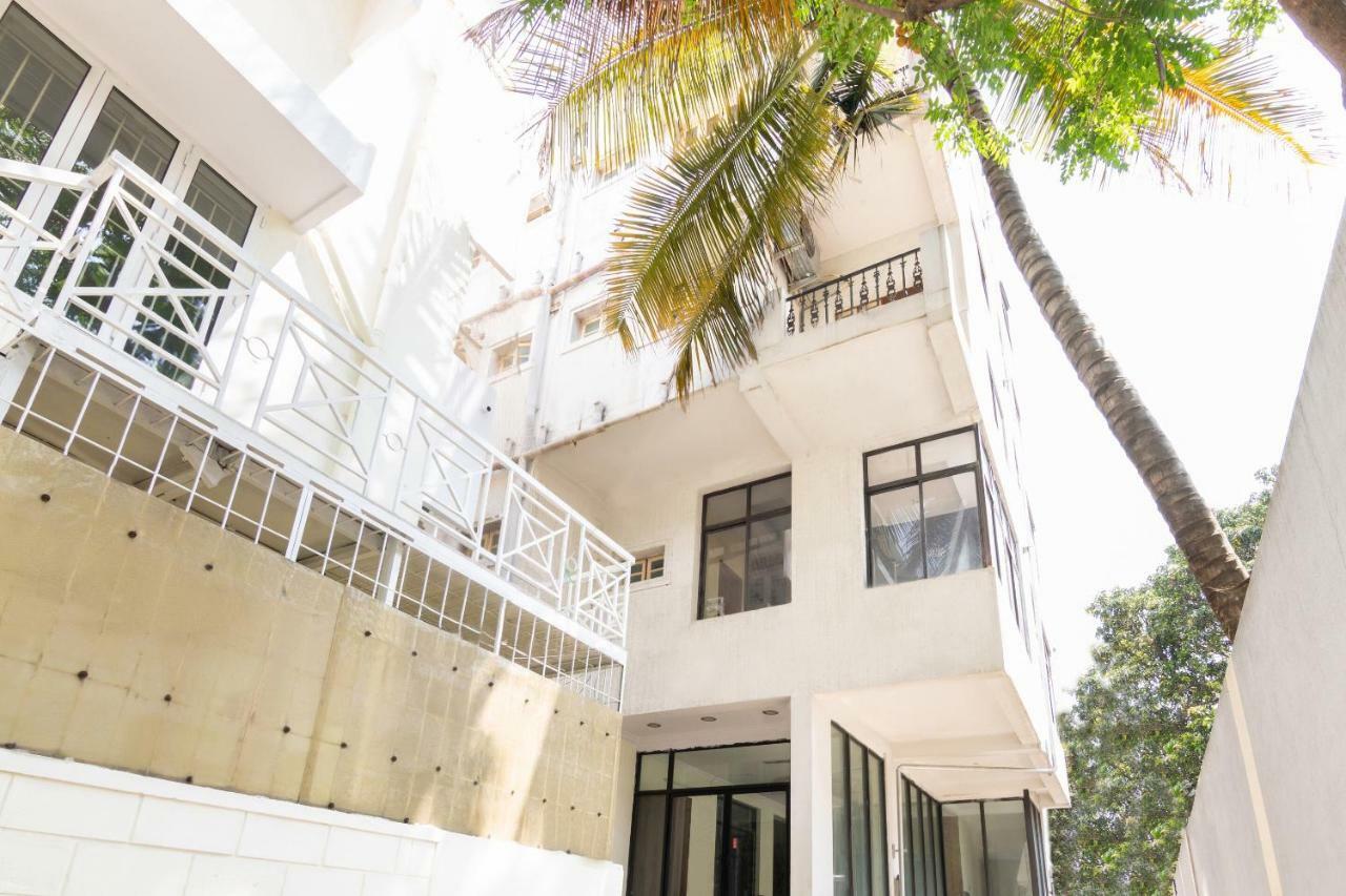 Oyo 12261 Victorian Comforts Aparthotel Bangalore