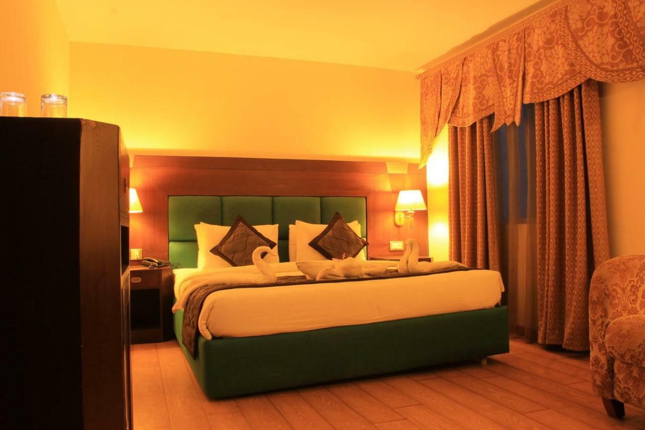 Hotel Oyo 316 Brigade Royale