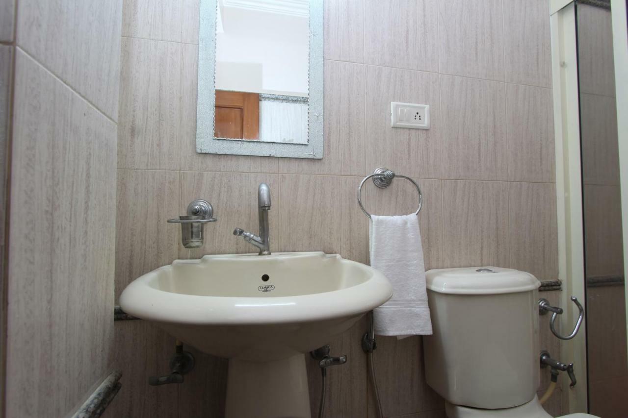 Bluemoon Grand 3* Bangalore