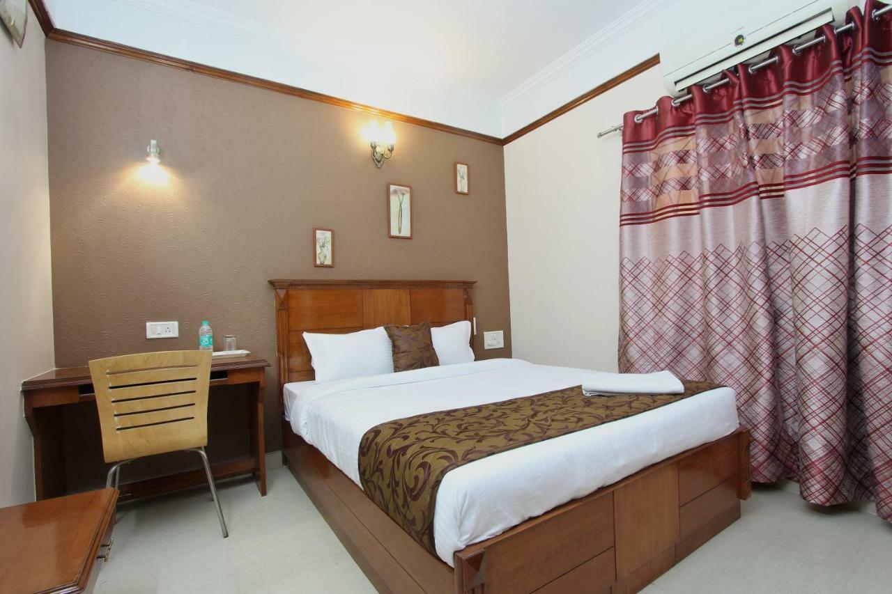 Bluemoon Grand 3* Bangalore