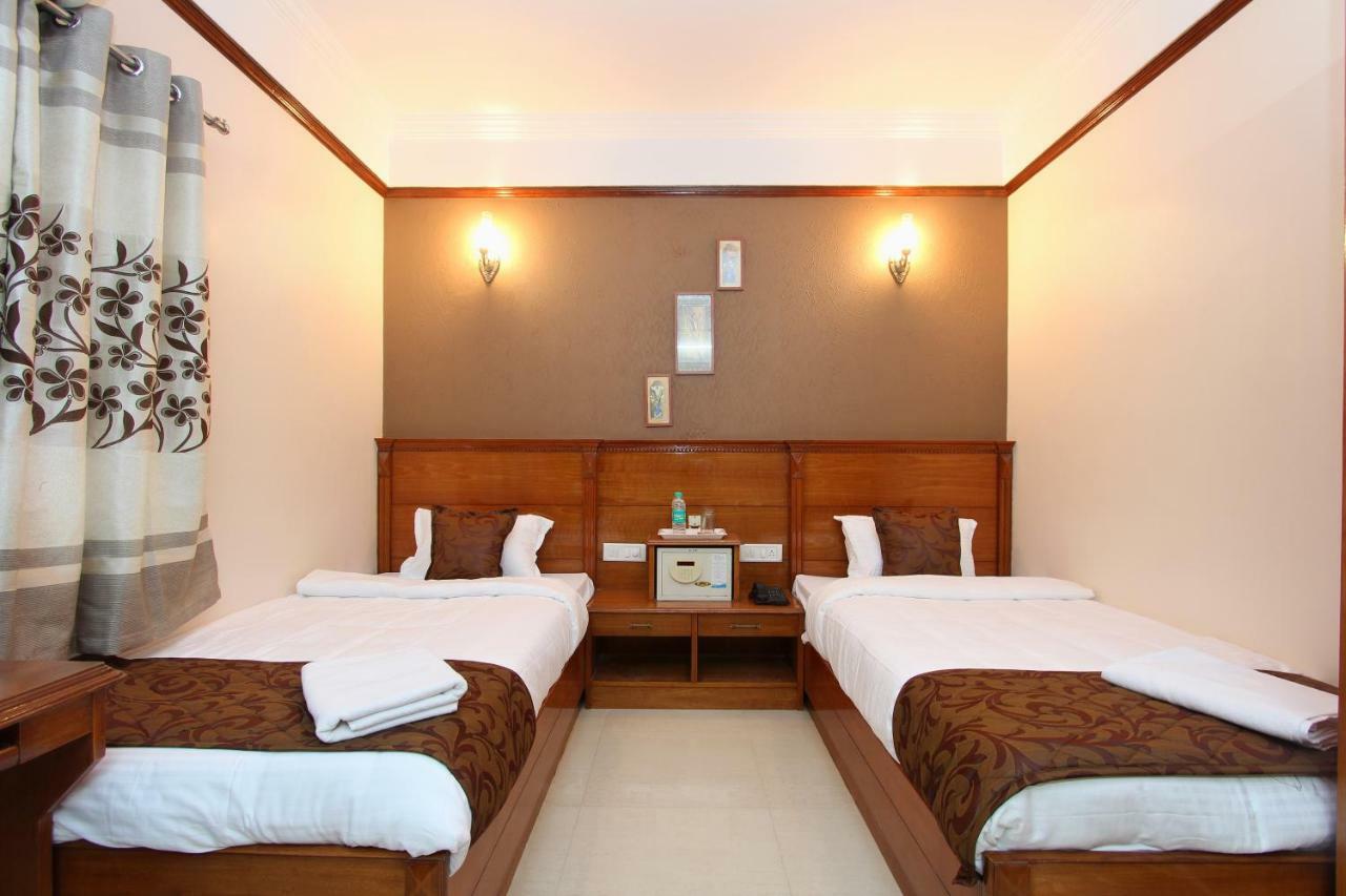 Bluemoon Grand Hotel 3*