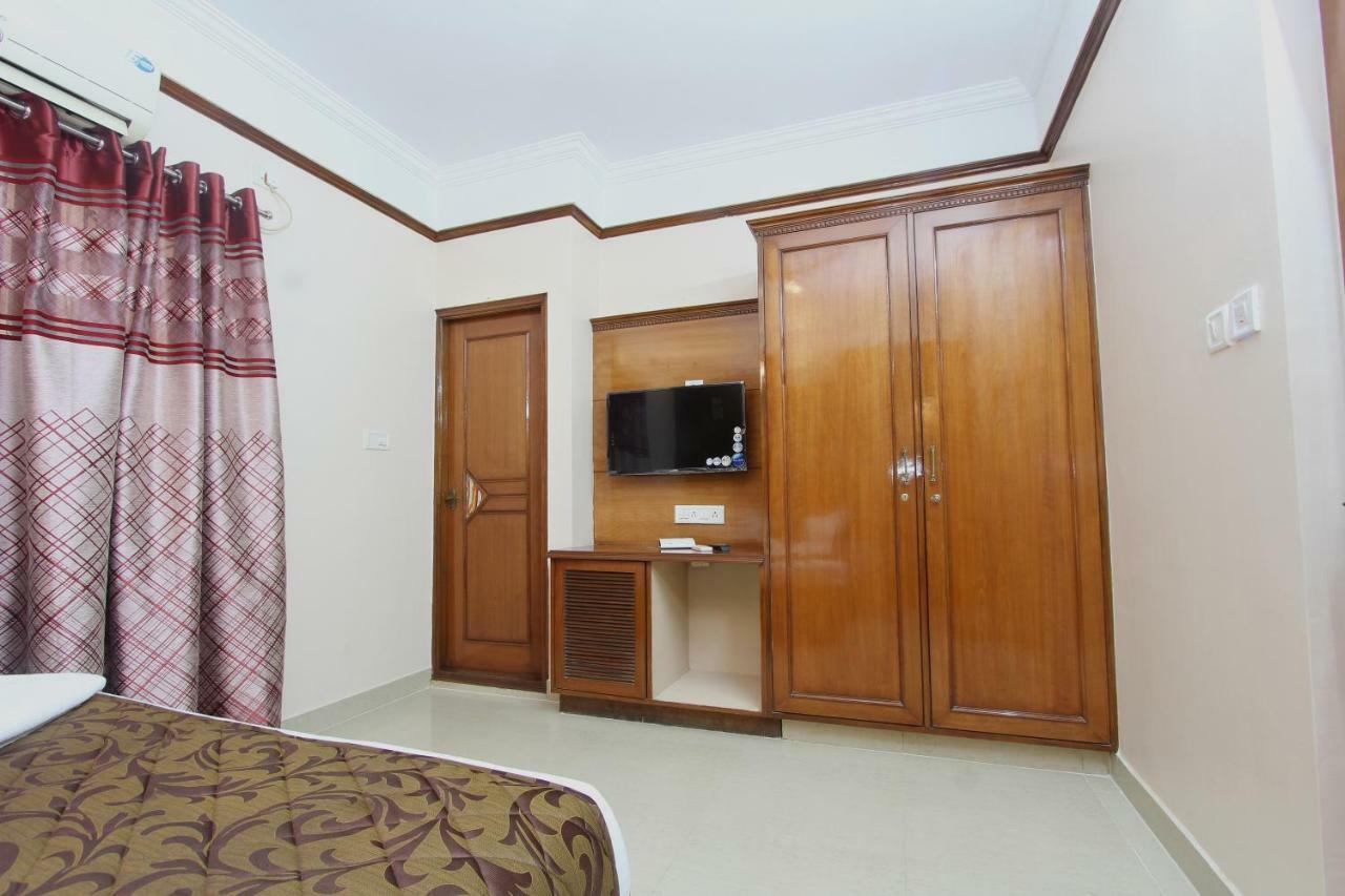 Bluemoon Grand Hotel Bangalore