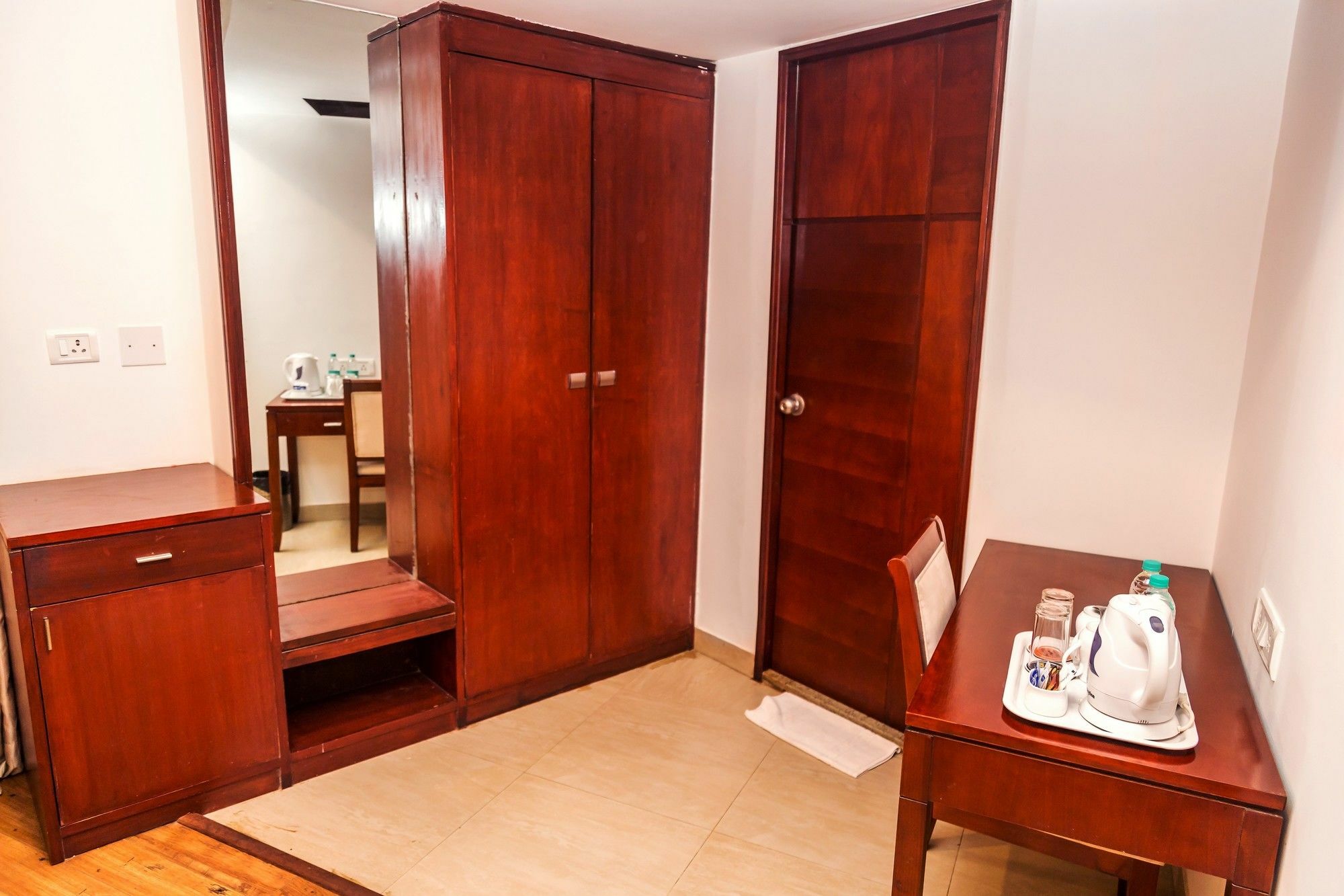 Hotel C - Lotus Park