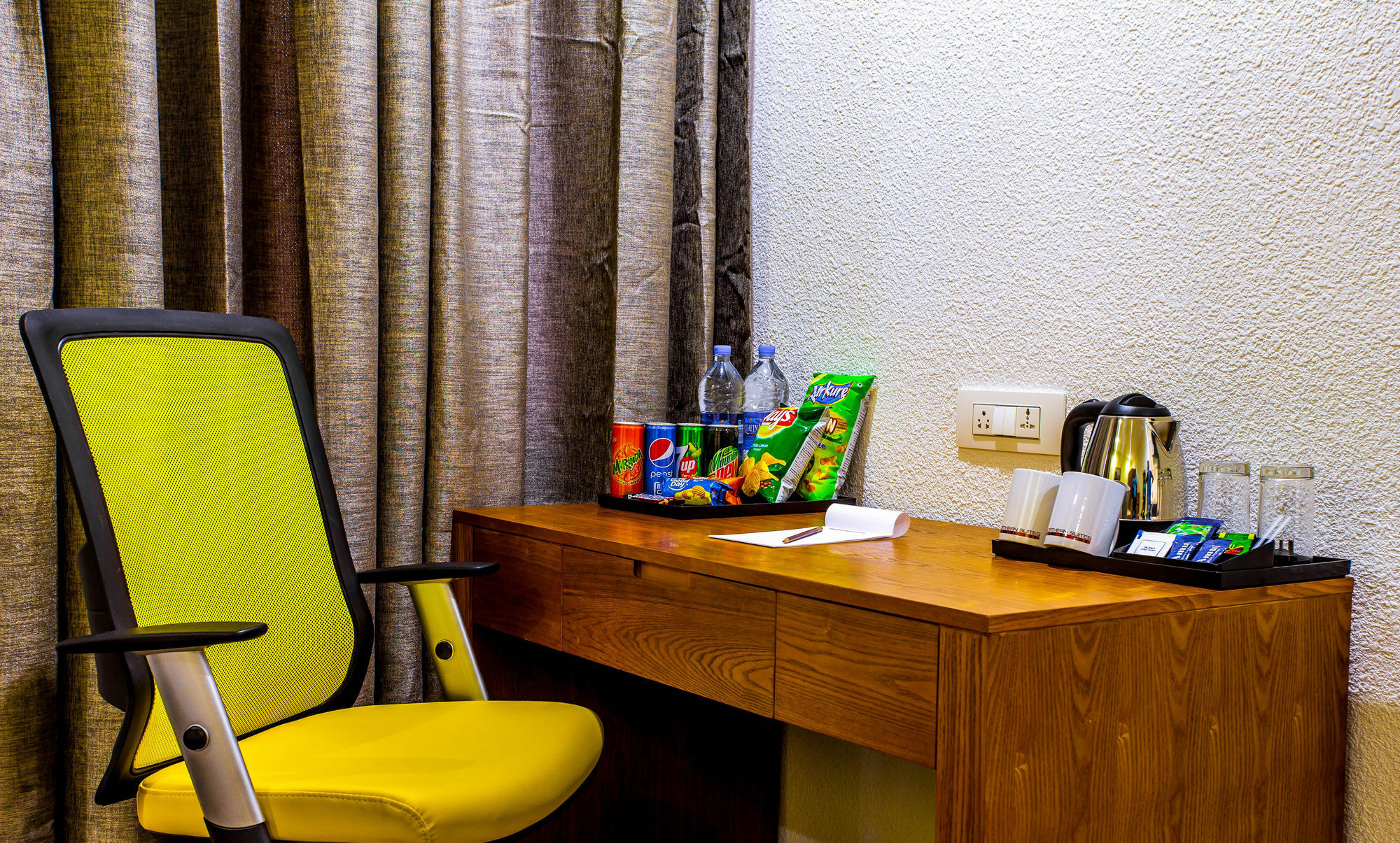 Fabhotel Northern Suites - Kundalahalli Main Road Hotel Bangalore