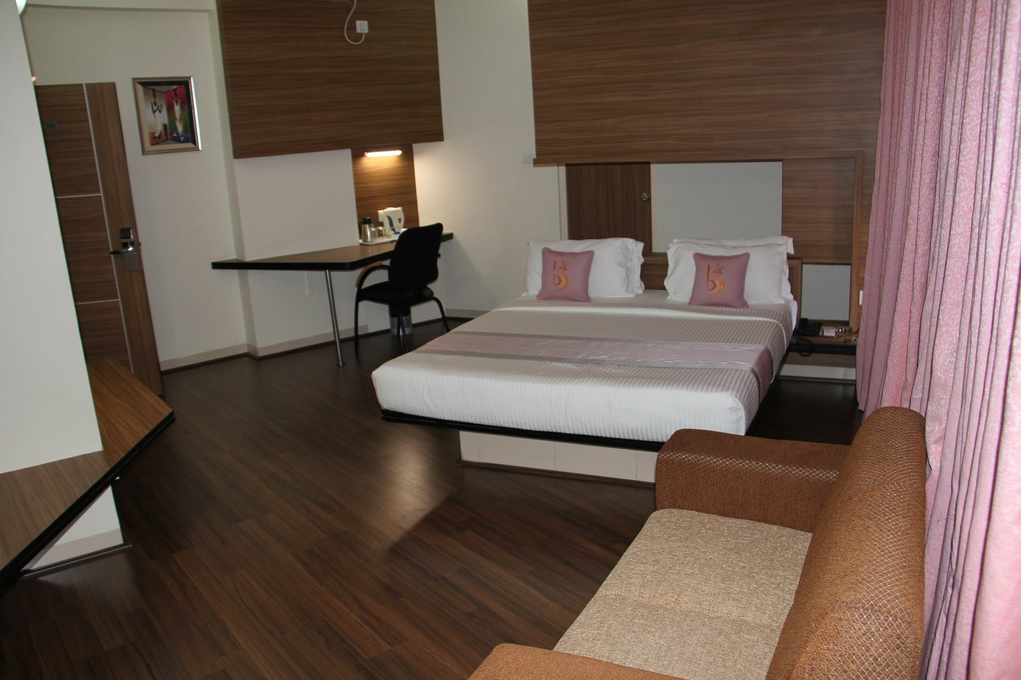 Grand Bee Bangalore