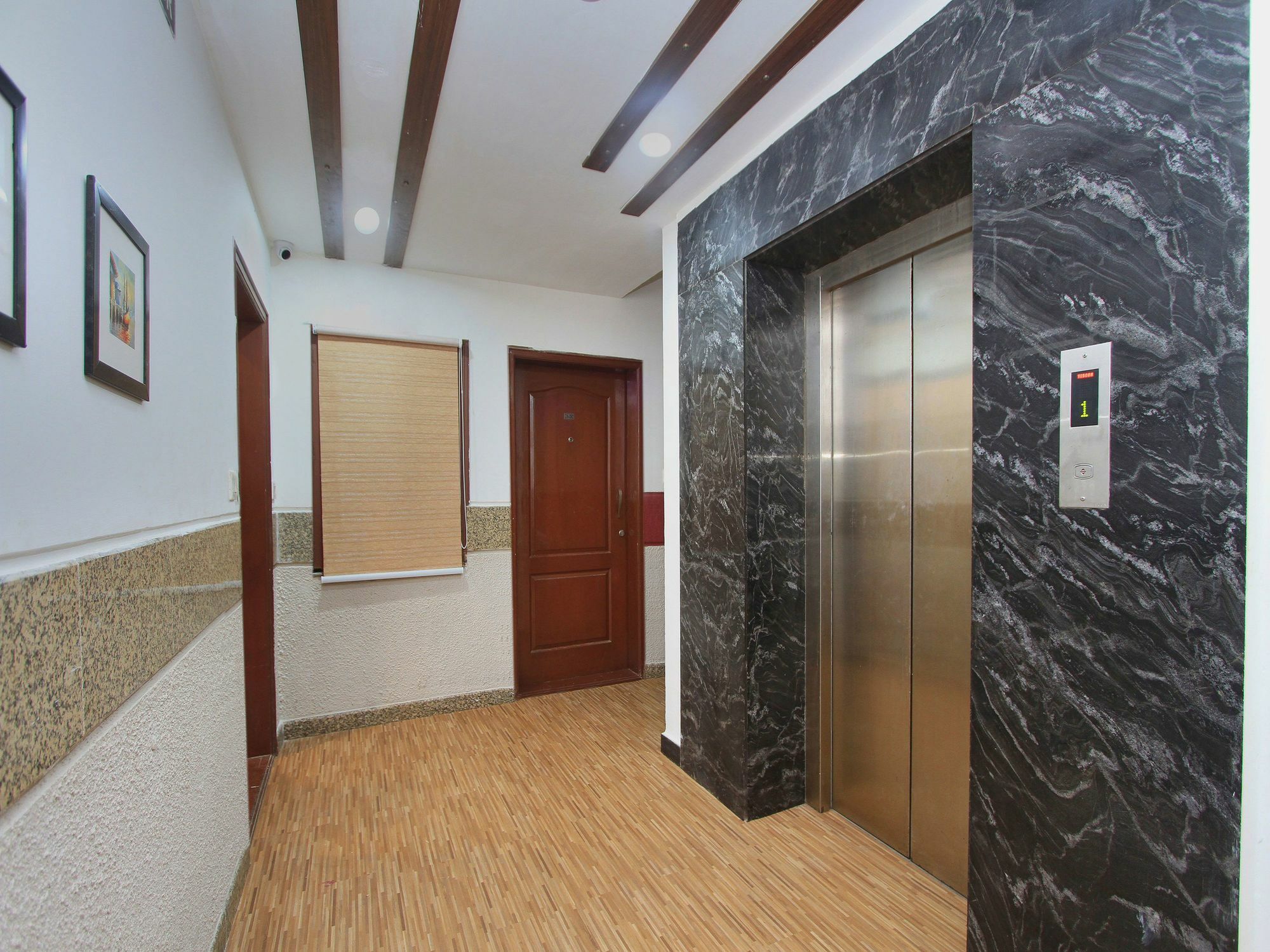 Oyo 10396 Boulevard Residences 3* Bangalore