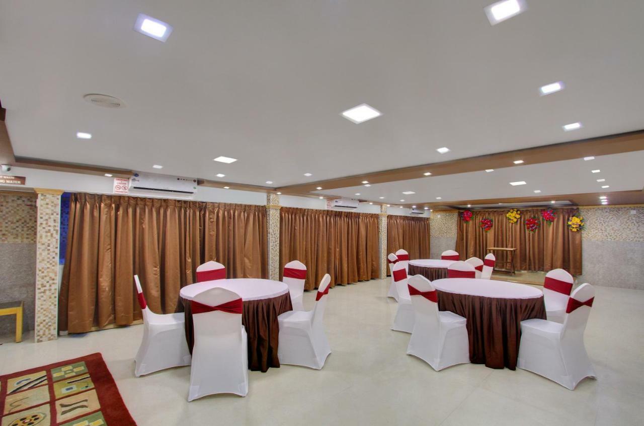 Bluemoon Log-inn Hotel