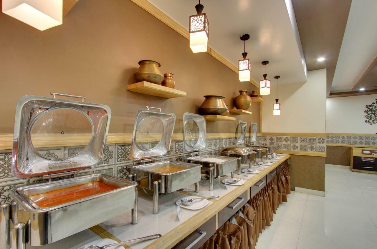 Hotel Bluemoon Log-inn Bangalore
