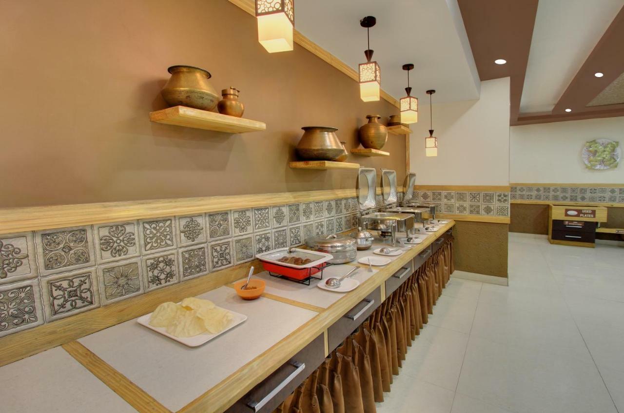 Bluemoon Log-inn 3* Bangalore
