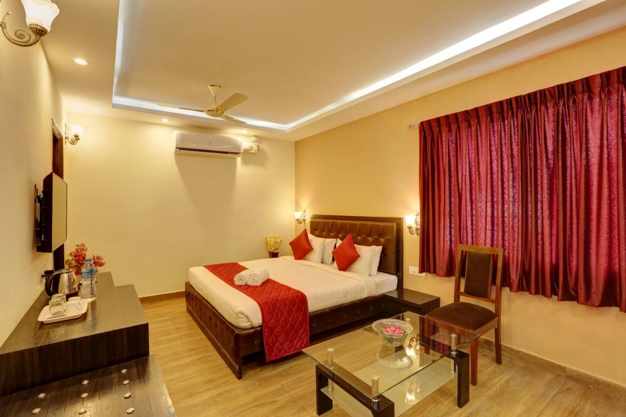 Windsor Castle Brigade Rd 3* Bangalore