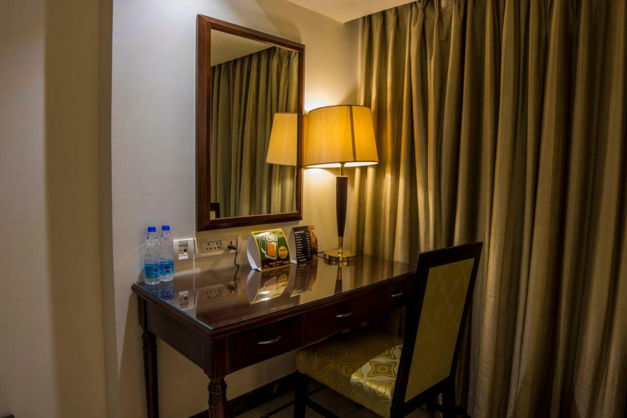 The Royale Senate , Hebbal Hotel 3*