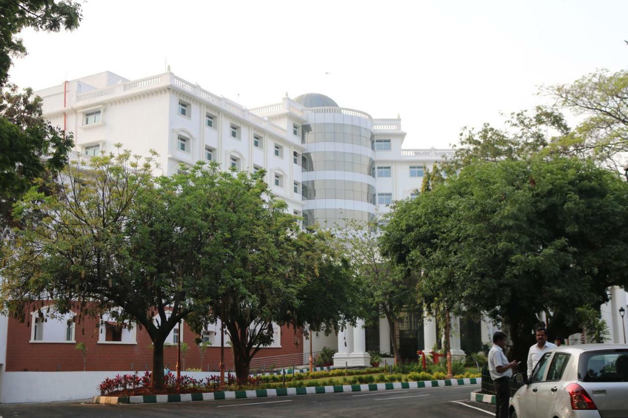 Kstdc Kumarakrupa 4* Bangalore