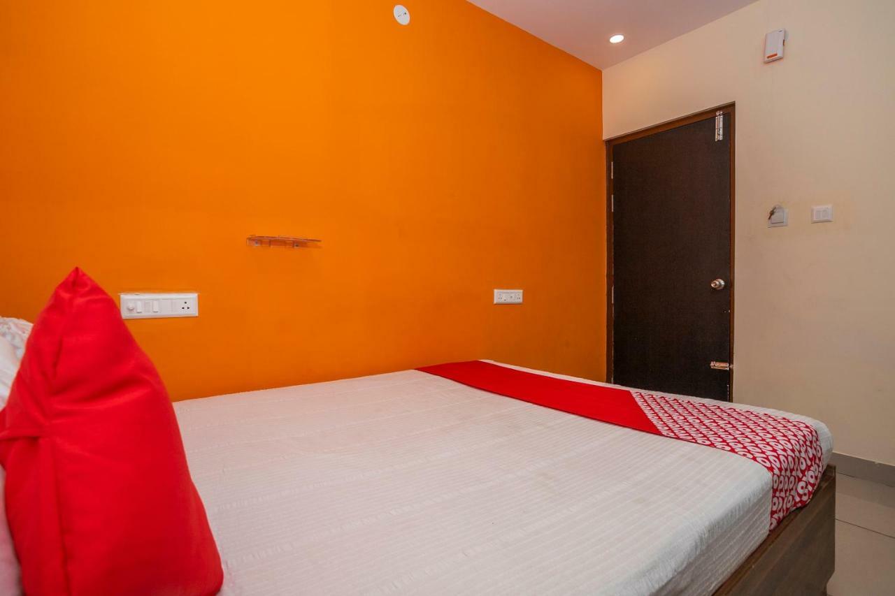 Oyo 38753 Shri Krishna Nandagokula 3*