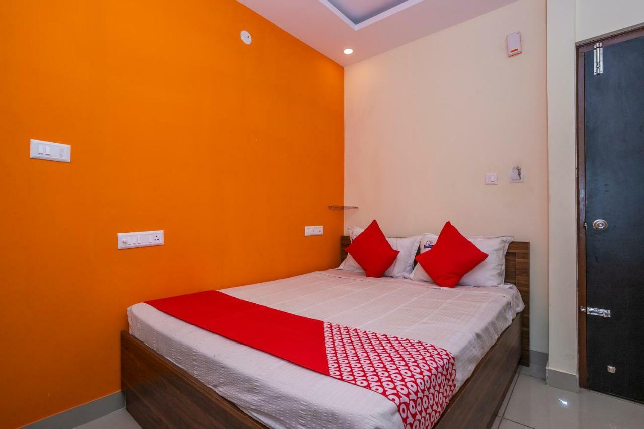 Oyo 38753 Shri Krishna Nandagokula Hotel Bangalore