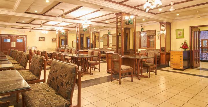 Hotel Fabhotel Royale Basant Residency - Gandhinagar