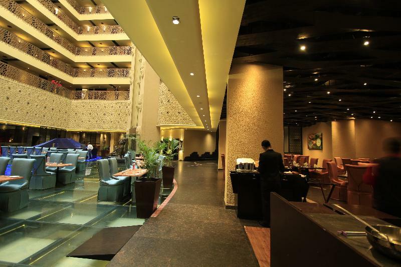 Sterlings Mac Hotel