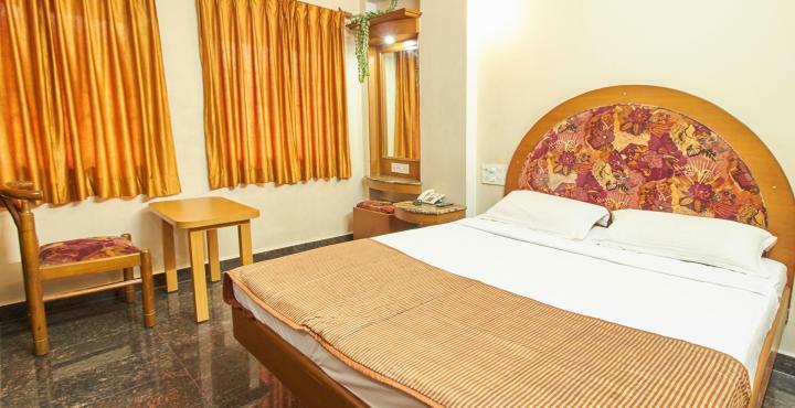 Hotel Chinna's Residency Bangalore