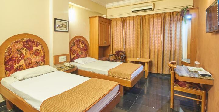 Hotel Chinna's Residency Bangalore