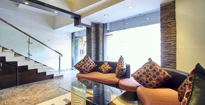 Hotel Istay Rajajinagar Bangalore