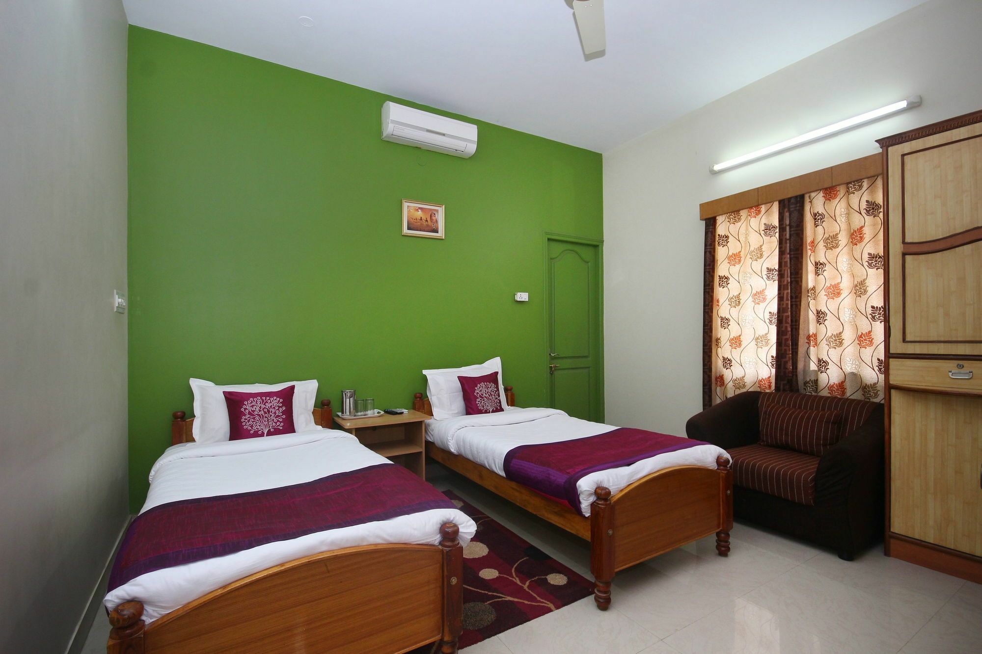 Hotel Itsy Shree Comforts 3*