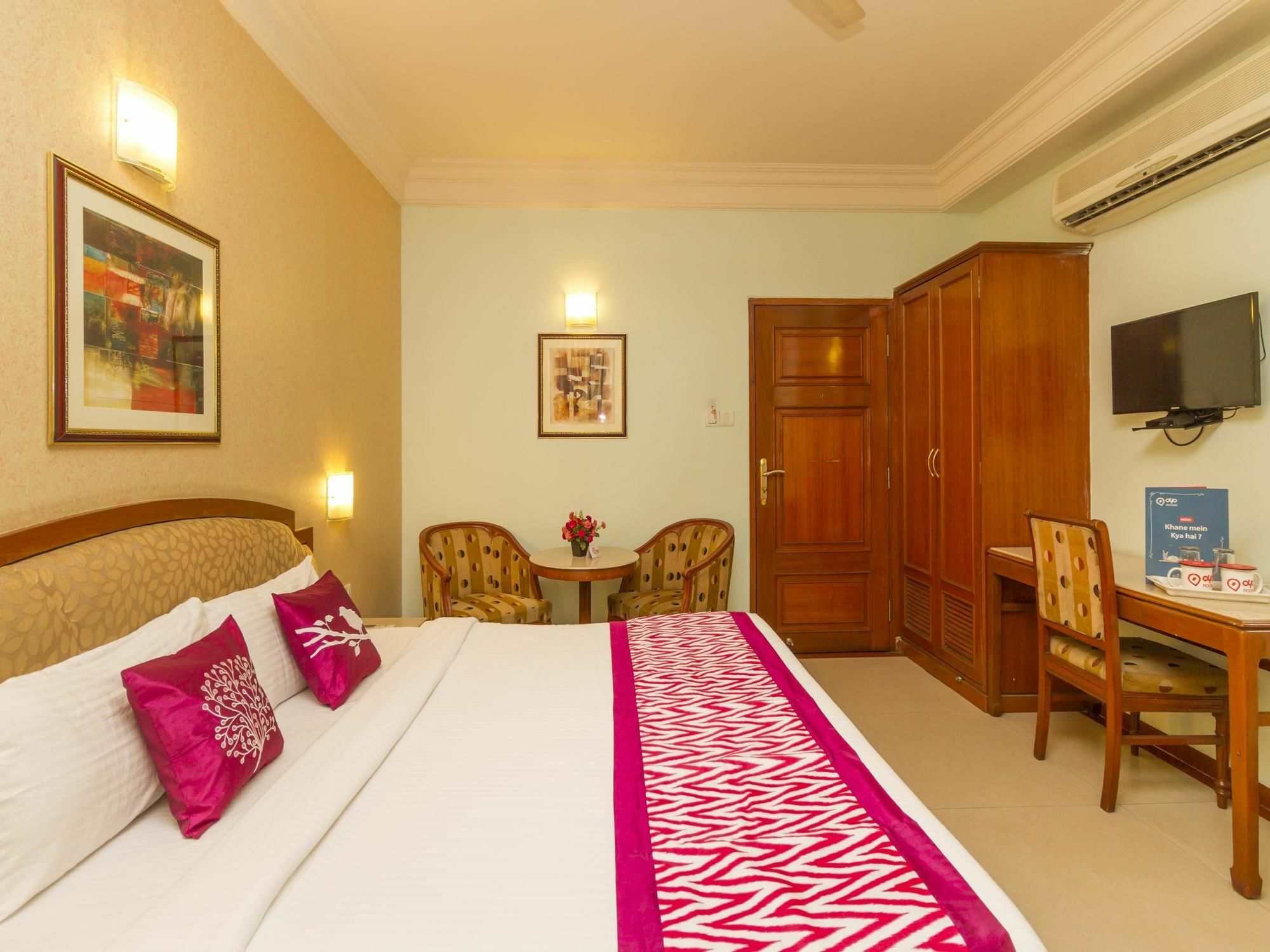 Oyo 579 Hotel Aab Hotel 3*
