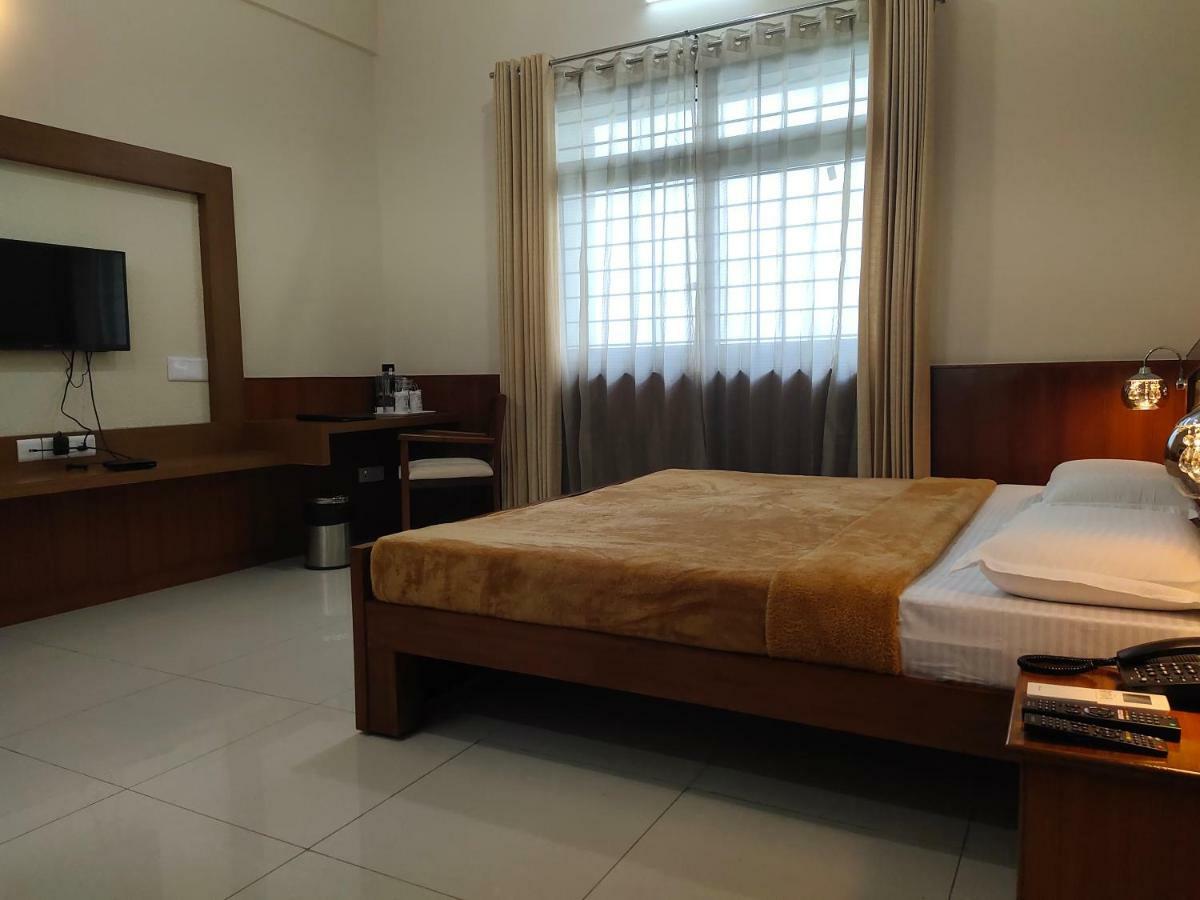 Hotel Kstdc Kumarakrupa