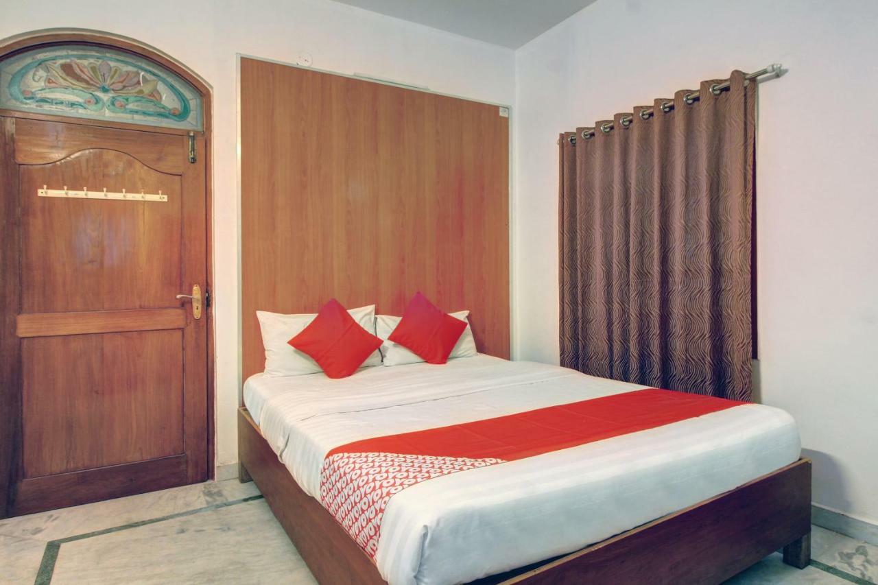 Oyo 37916 Paradise Business Hotel 3*