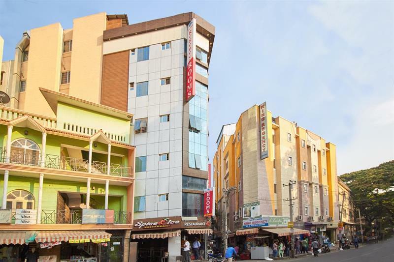 Hotel Delta Regency