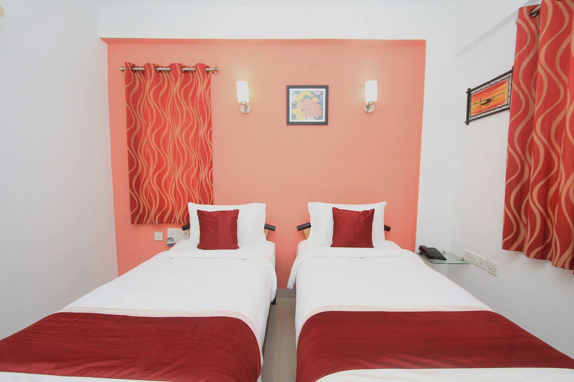 Hotel Oyo 9768 Gokul Harmony