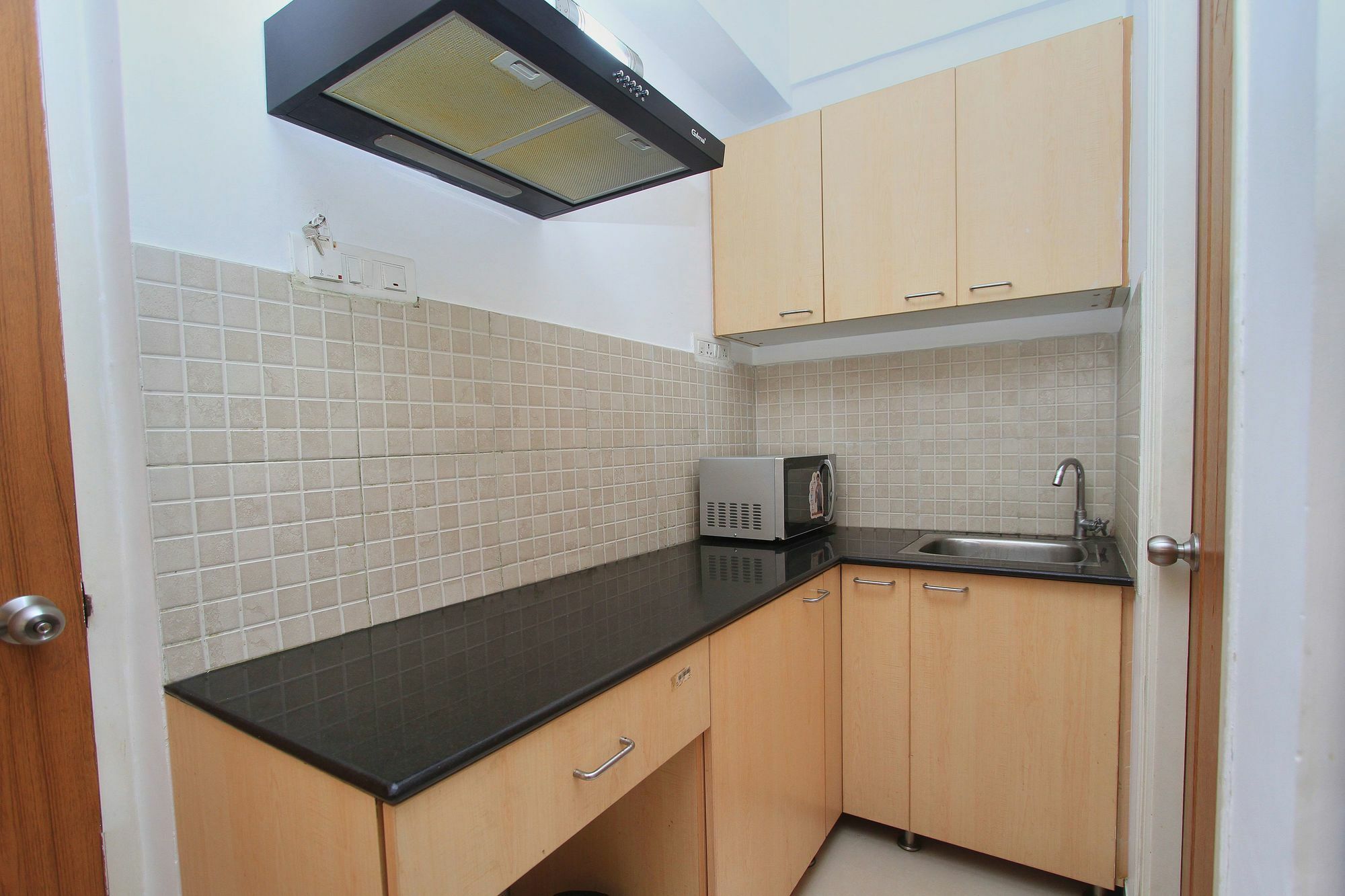 Oyo 9768 Gokul Harmony 3*