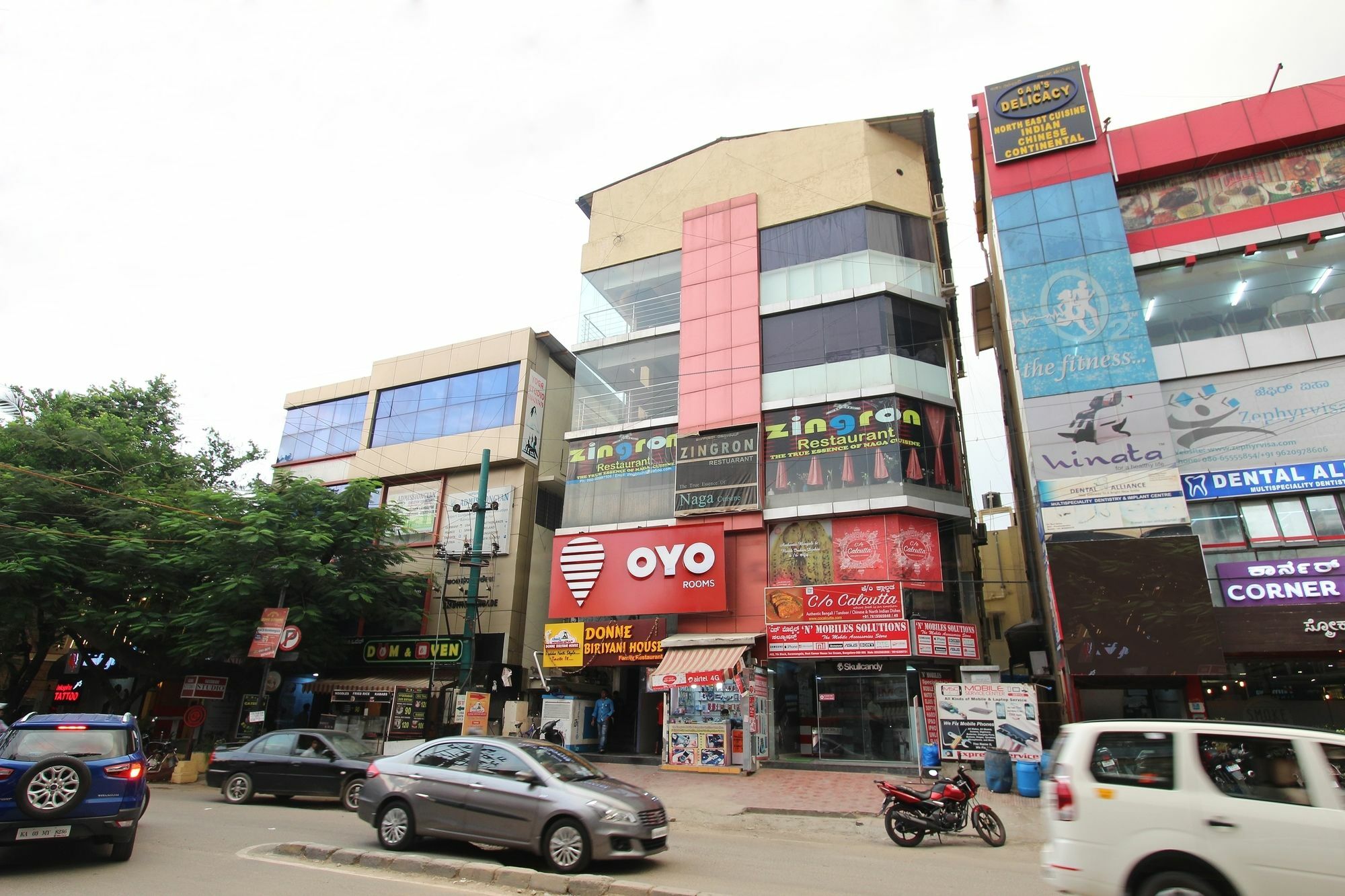Oyo 4290 Silicon Suits Bangalore