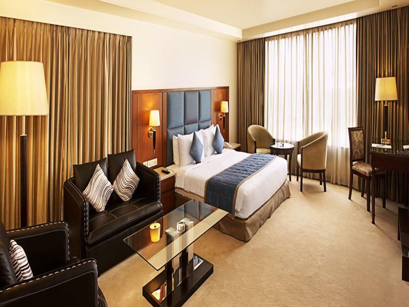 Hotel The Royale Senate , Hebbal