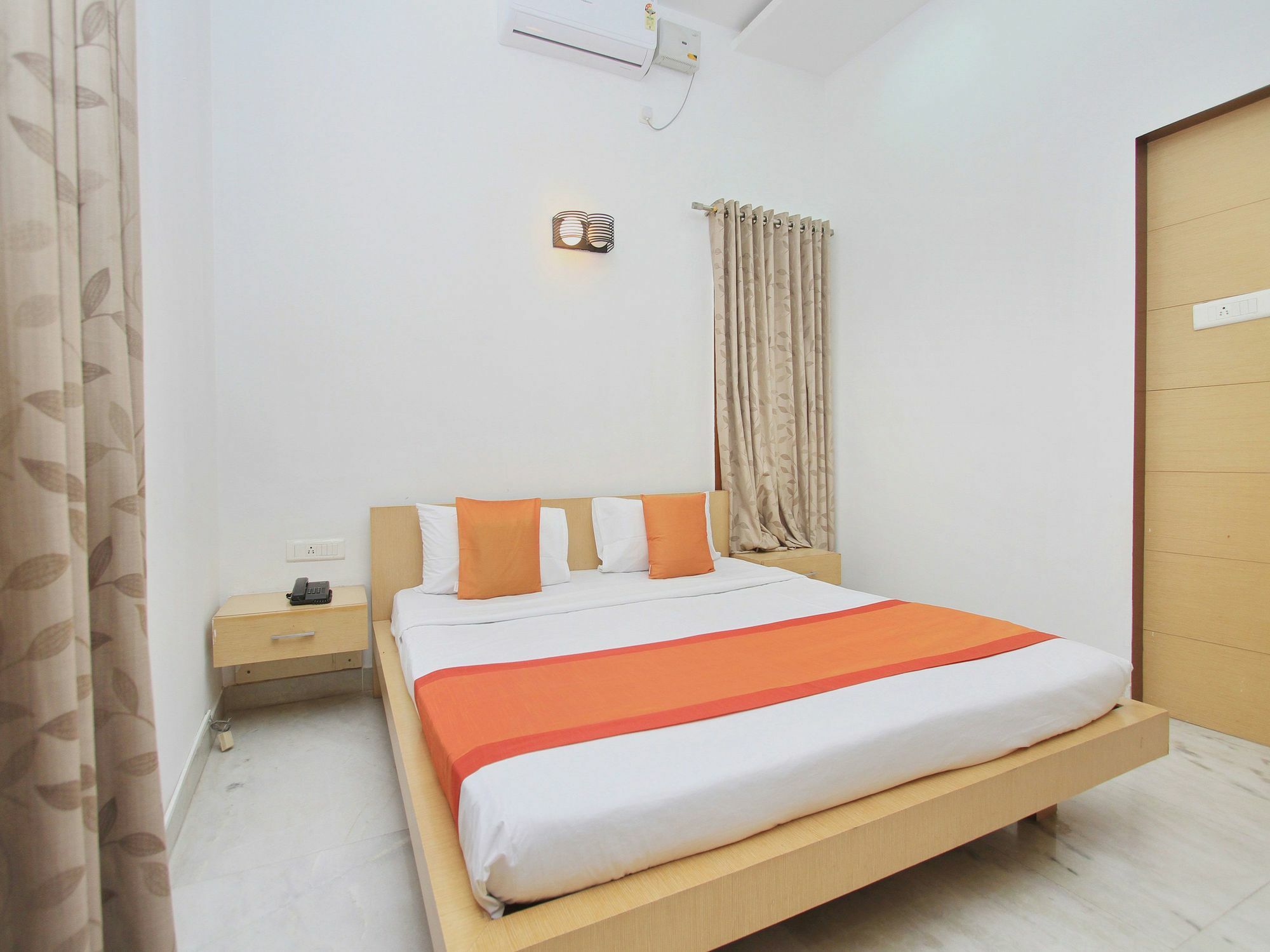 Hotel Capital O 11590 Red Carpet Bangalore