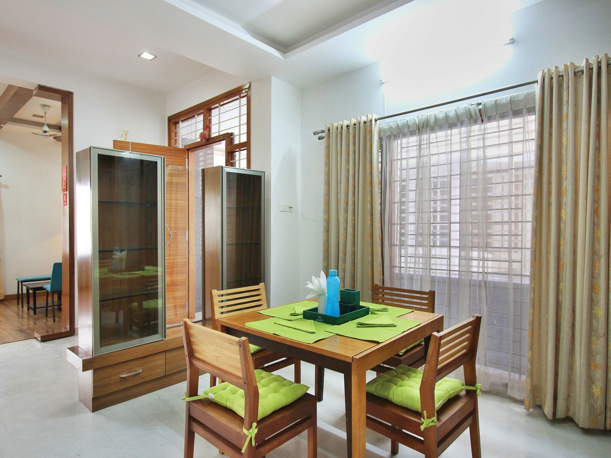 Capital O 11590 Red Carpet Hotel Bangalore