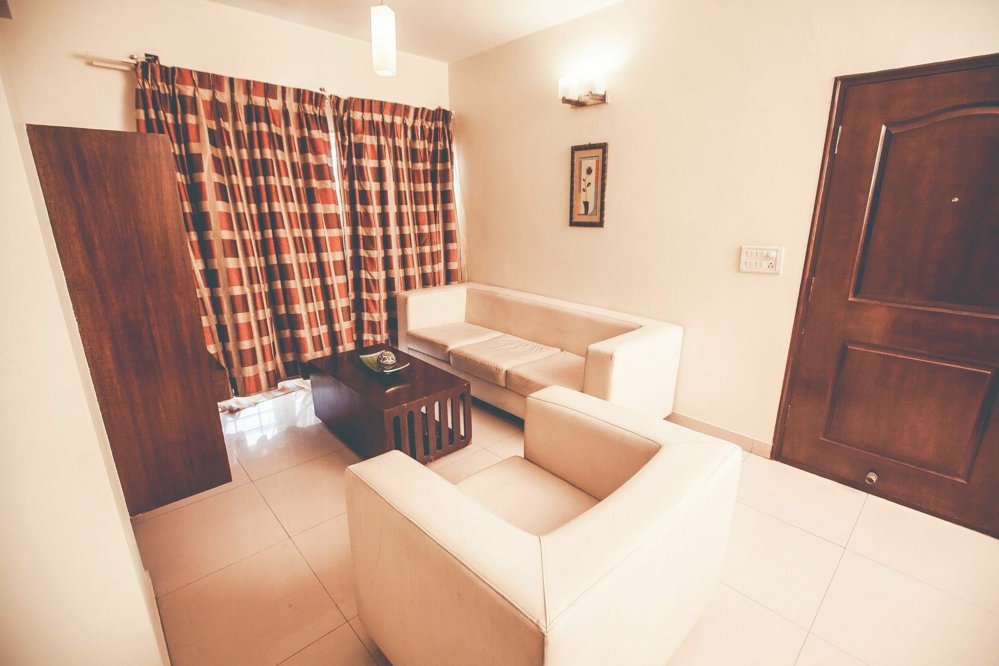 Royal Suites Hotel Apartments Casa de hóspedes 3*