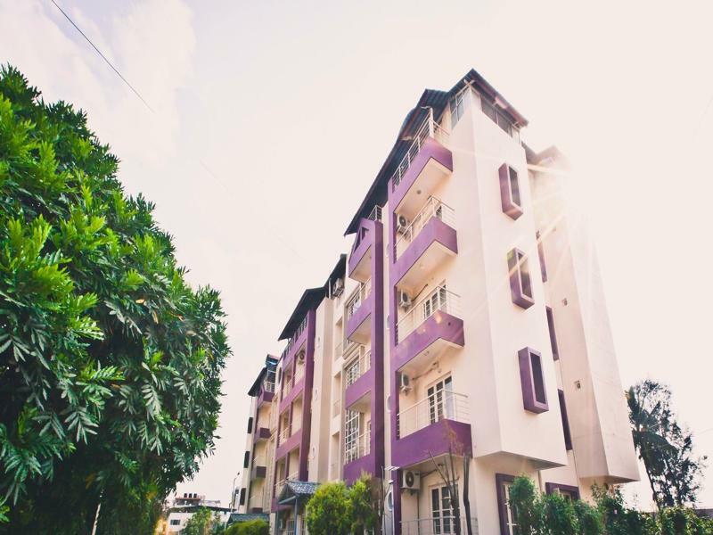 Royal Suites Hotel Apartments Guest house
