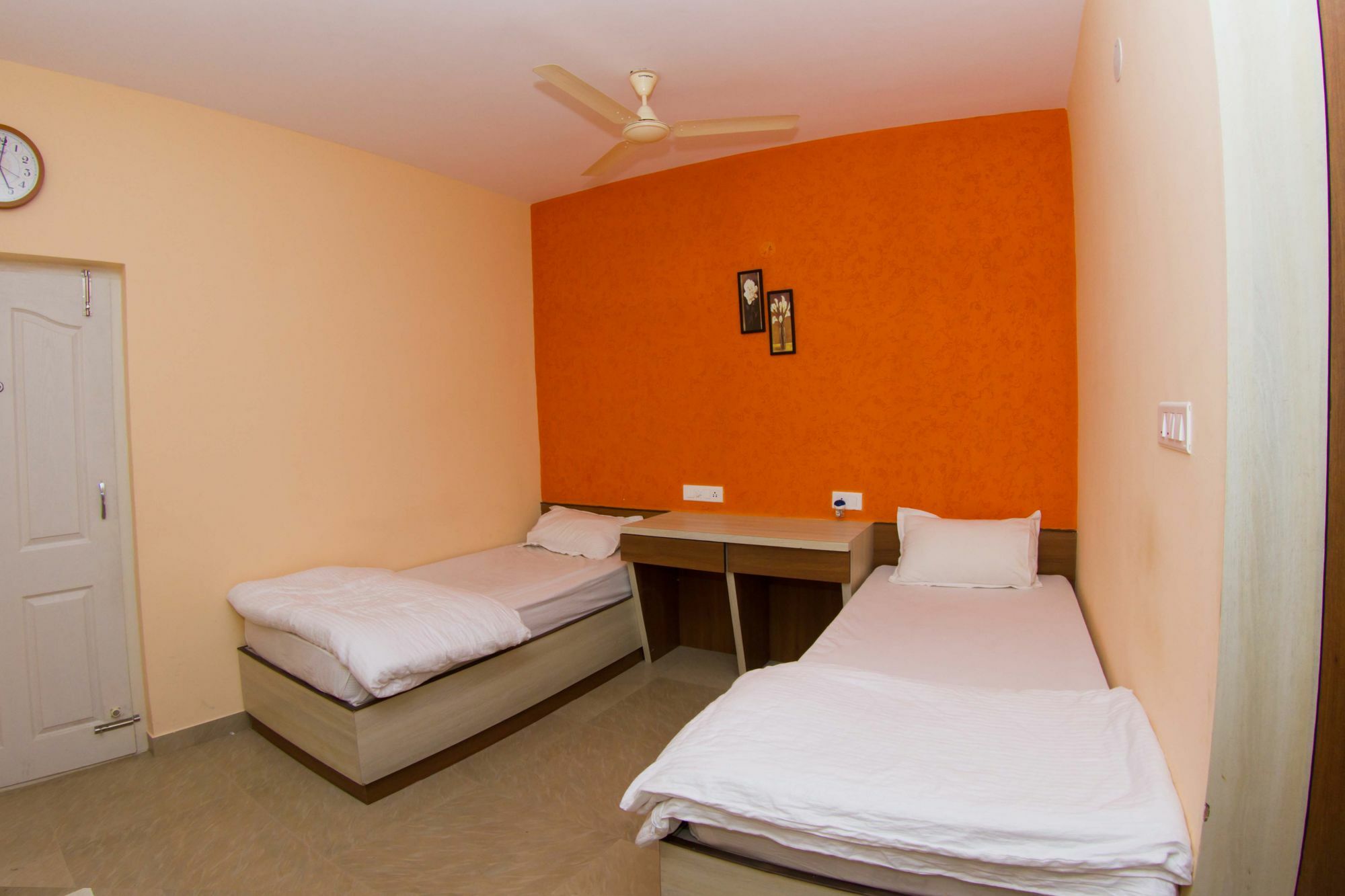 Hotel Rainbow Service