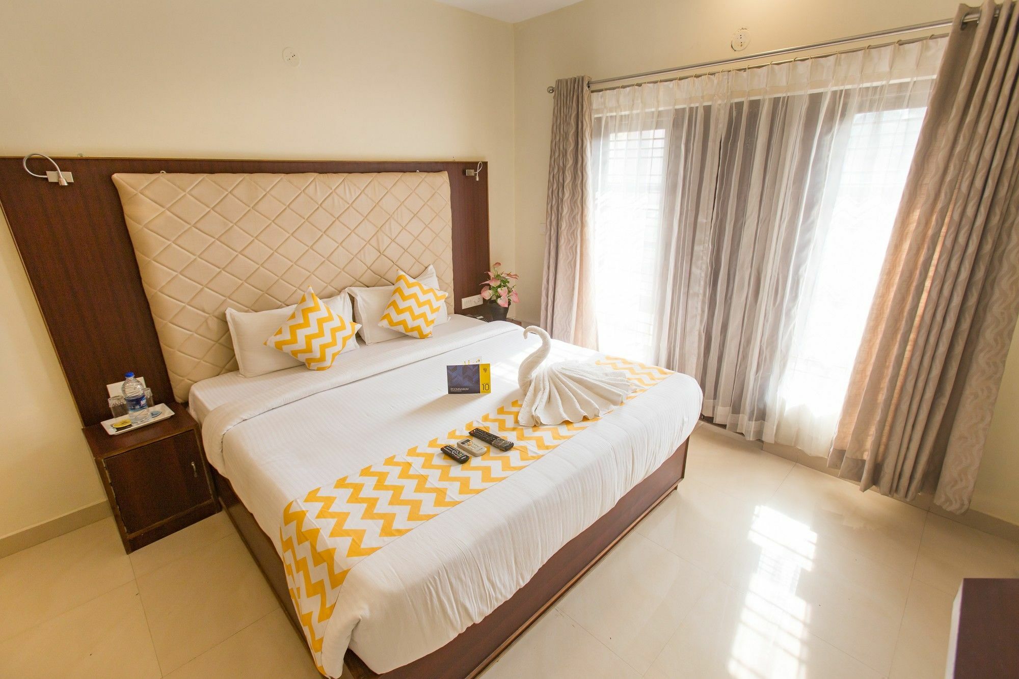 Fabhotel Millenium Indiranagar Hotel