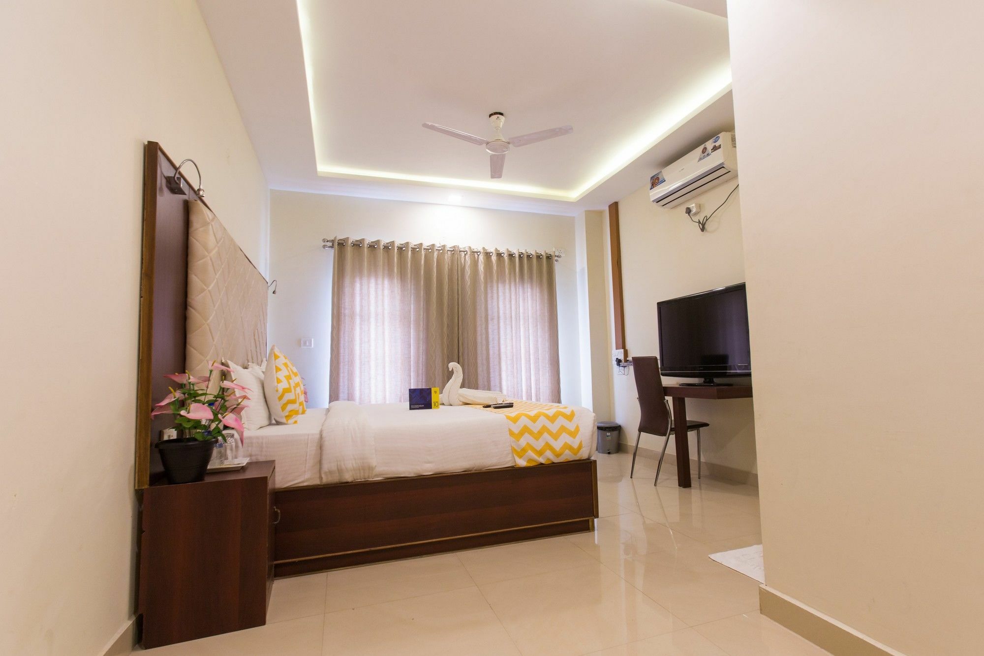 Fabhotel Millenium Indiranagar 3*